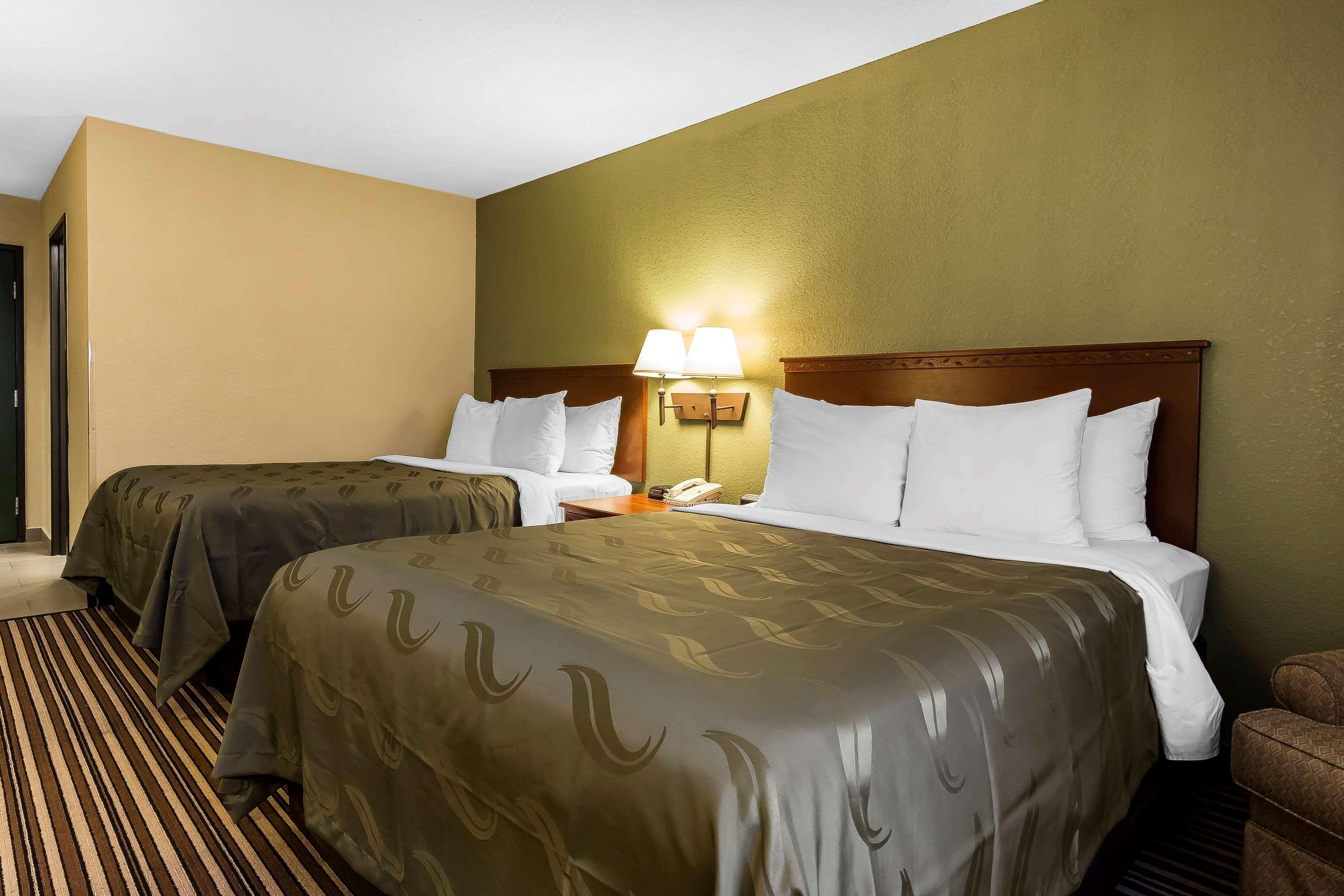 Quality Inn & Suites Columbia I-70 Eksteriør bilde