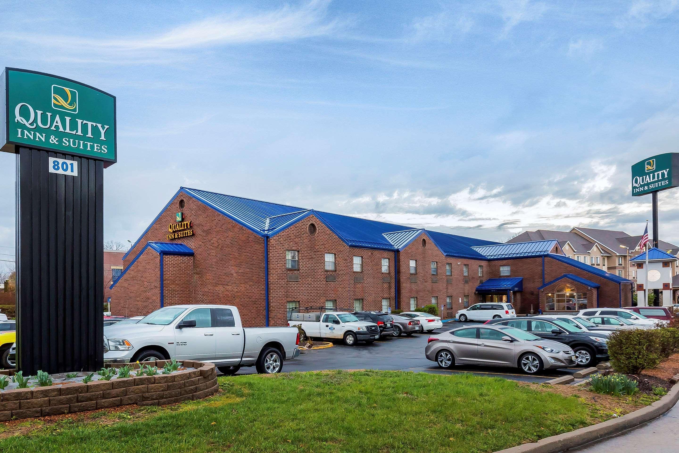 Quality Inn & Suites Columbia I-70 Eksteriør bilde