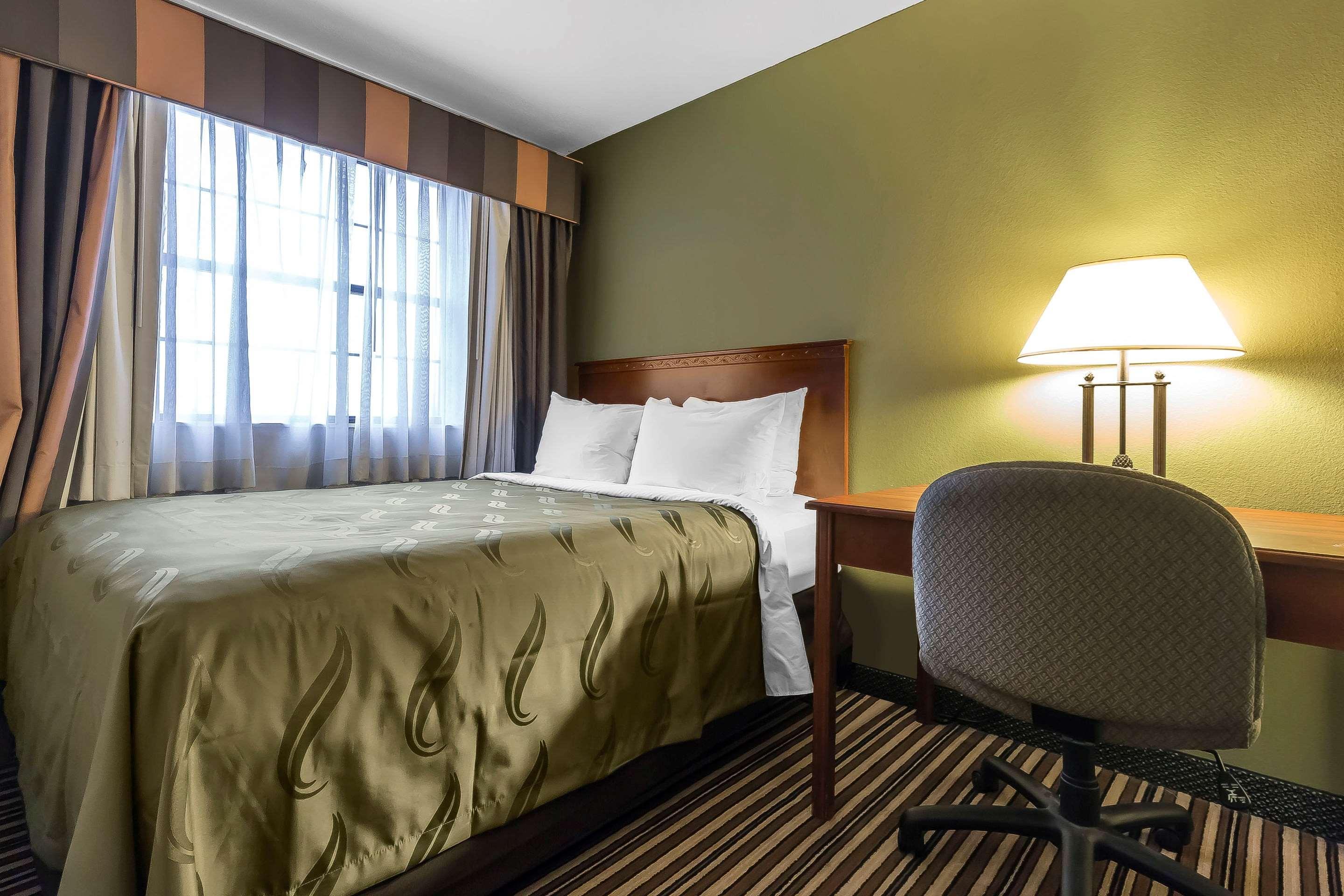 Quality Inn & Suites Columbia I-70 Eksteriør bilde