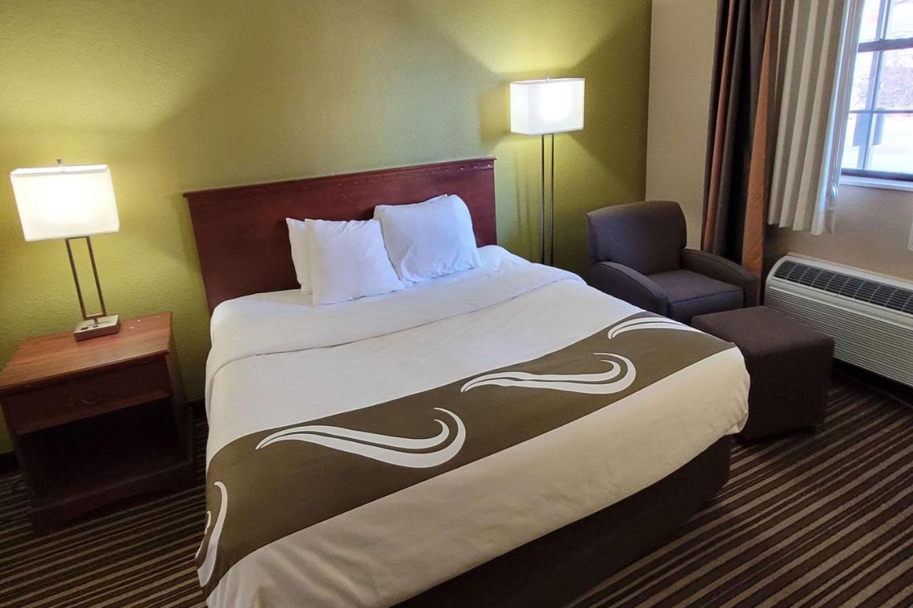 Quality Inn & Suites Columbia I-70 Eksteriør bilde