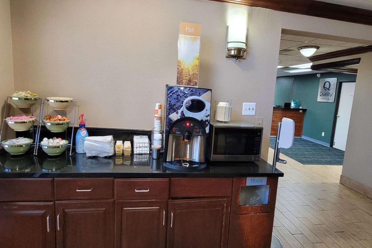 Quality Inn & Suites Columbia I-70 Eksteriør bilde